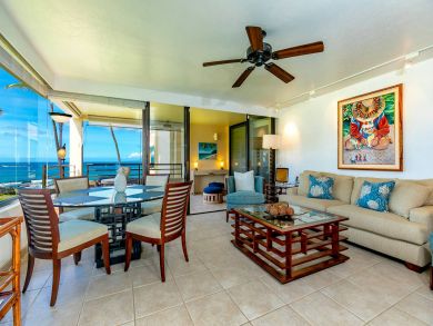 Stunning Maui Island Luxury Two Bedroom Condo Ocean Views
